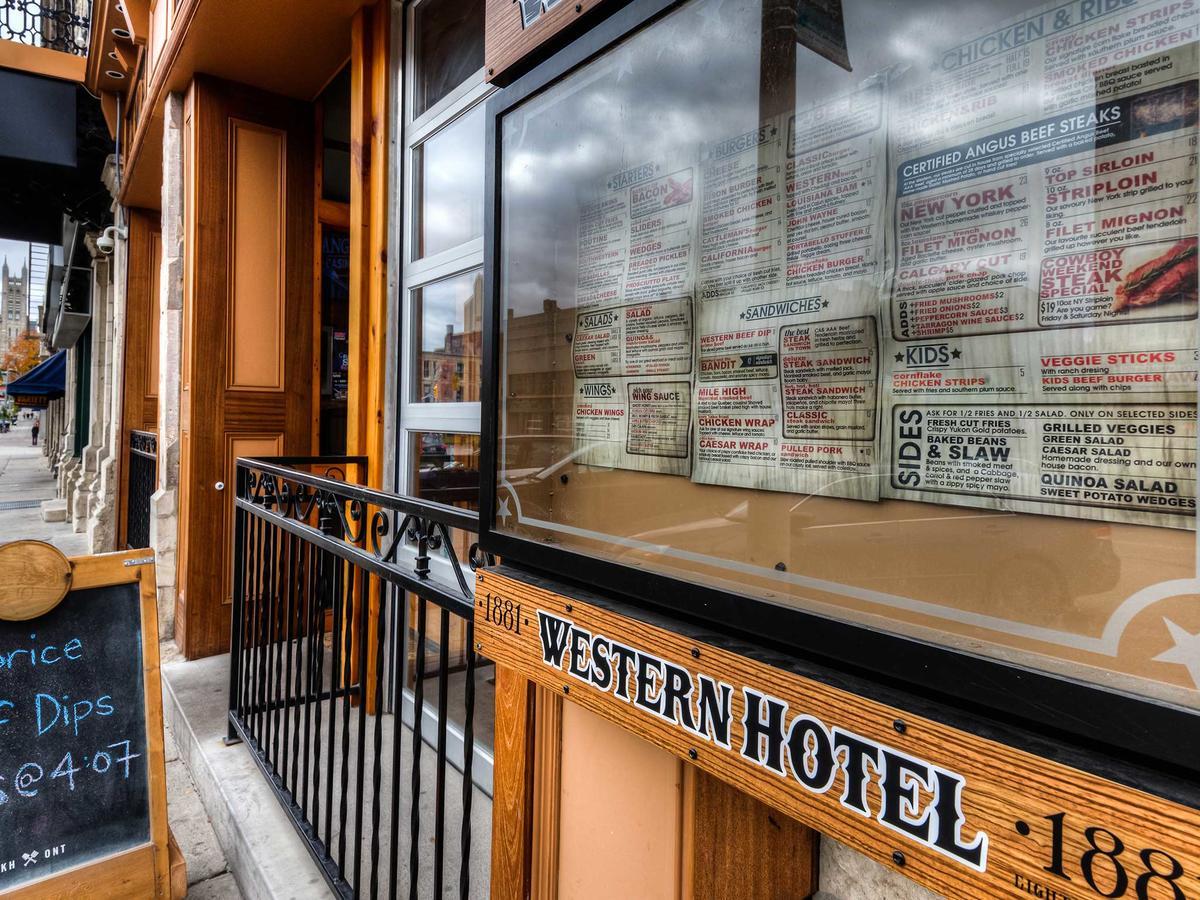 Western Hotel & Executive Suites Guelph Exterior photo